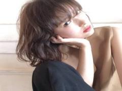 可愛いは卒業！ナチュラルな大人髪型でレディな印象をGET