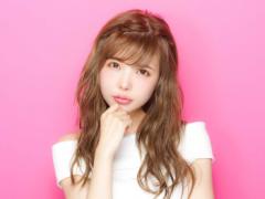 益若つばさが激カワメイクを伝授　可愛くなりたい女子のためのクリスマスパーティー開催