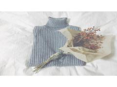 冬のタートルネックを可愛く♡動画で習得する3種のアップヘアアレンジ