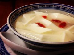 「ホット杏仁ミルク」1週間でお腹すっきり美肌に！甘くて美味しい美ドリンクに注目