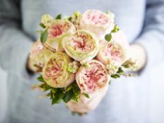 冬にあえてフラワーデザインネイルがおしゃれかわいい!!