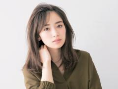 セクシーさと上品さのいいとこどり♡ 前髪ハーフ残しスタイル