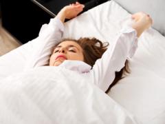 眠る前にこれやって！キレイな人がやってる美習慣4つ