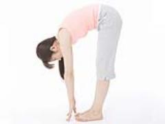 ストレッチは正しい姿勢で！身体を柔らかくする立位体前屈のコツ