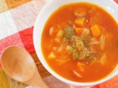 カロリーオーバーをリセット！赤い「トマト」の脂肪燃焼スープレシピ