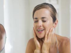 時短厳禁！メイク落としでフェイスマッサージをしてはダメ！？