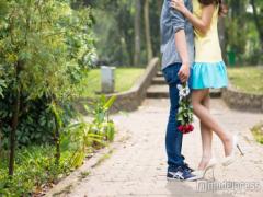 バレンタインはミニスカで決める！美脚をつくる方法5つ