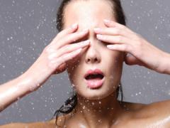 カラダが枯れてない？お肌が乾燥する原因は「水分不足」かも！