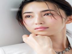 有村実樹さんが挑戦！ クールなエッセンスを含む青みピンクリップ