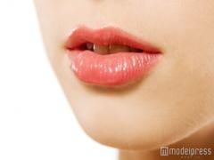 彼の視線を独り占め？！恋を引き寄せるリップの作り方