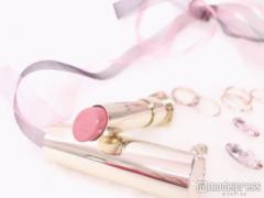 「エレガンス」“ハンサムリップ”で仕上げる大人のヌーディーメイク