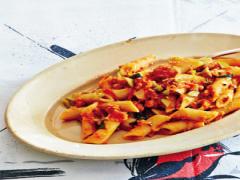 ミートソースのような満足感！タコのラグーソースペンネ