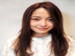 透け感バングでほんのり色っぽロングヘア