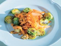 貧血予防や美肌に最適！ 栄養満点の「芽キャベツ」レシピ