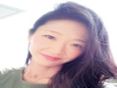 アラサーになったら毎日の習慣に！ 目元や口元のちりめんジワ対策