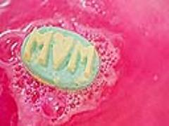 香り高いLUSHのバスアイテムで日頃の感謝を形に！『マザーズデイ コレクション』4/7より発売