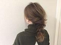 くるりんぱで簡単ヘアアレンジ！かわいいお手軽ポニーテールでおしゃれを楽しもう