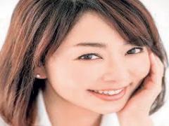 たった3つのアイテムでうるツヤ肌が復活！ポーチに入れておきたい神コスメとは？