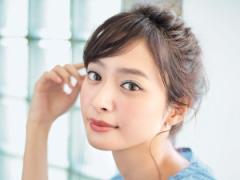 今っぽさ◎！ 寒色パステルアイシャドウを使ったこなれメイク法【辛幼顔】