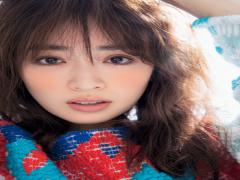 泉 里香さんが挑戦！ ピンクにイエローをブレンドしたミルキーなニュアンスチーク