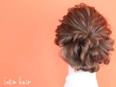 簡単アップスタイルで春先スッキリ！ヘアアレンジ多様なルーズアップをマスターせよ♪