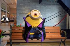 USJオフィシャルホテル、ミニオンロビー装飾＆ミニオンルームがハロウィーンバージョンに