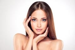 秋も油断しないで！肌老化の原因の65％を占める「光老化」対策