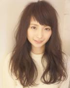 前髪をいじりたい！トレンドの斜めバングのつくり方伝授します♡