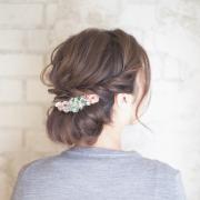 【初心者向け】子供っぽくならない簡単アップヘアのつくり方を伝授