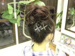 鉄板スタイルを一度にマスター！ポニーテール＆お団子ヘアのヘアアレンジ講座