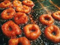 表面カリカリ、中モチモチ！ハワイ発マラサダドーナツ店が浅草に関東初出店