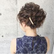 【結婚式】お呼ばれヘアアレンジ♡シンプルで上品なミディアムの髪型