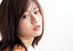 今どきのおしゃれ顔はリップがポイント☆ くすみオレンジリップで一気に旬顔に