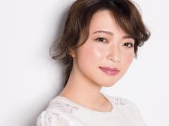 のっぺり顔におさらば！ 凛とした知的なオトナの目元に変身☆