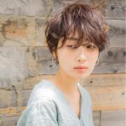 2017年流行りの髪型はジェンダーレスがキーワード！クールなショートヘアのすすめ