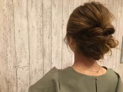 三つ編みさえできれば大丈夫☆楽ちんなのにワンランク上に見えるアップヘアアレンジ♪