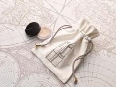 KANEBOのスキンケア＆メイクアイテムが旅の便利グッズとセットに！【クリスマスコフレ2017】