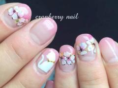 爪が短いからネイルできない？ ショートネイルだからこそかわいいデザイン