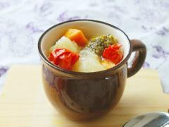 炊飯器で一発完成！脂肪燃焼♪置き換えダイエットに最適な野菜たっぷりスープ