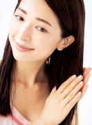 乾燥する前に徹底して！髪をパサつかせないヘアケアの基本 |