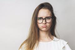 【アラサー必見】老け見え疲れ顔に！覚えておきたいメイクポイント4つ