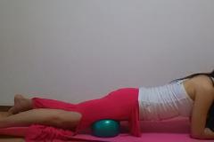 置いておくだけ！頑張る必要ゼロの「エクササイズグッズ」～ボール編～