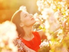 意外と知られていない目の紫外線対策。夏のダメージには秋のアフターケアが大切!!