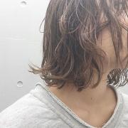 カラーが違うとこんなにもイメージが変わる！？カラーのジャンル別おすすめポイントまと