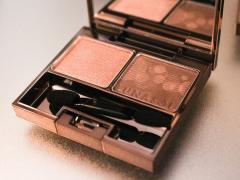 ルナソルの冬の新作！ キャンドルのように色づくアイシャドウやリップ