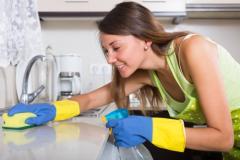 気分もぜい肉もスッキリ！おそうじ消費カロリーランキング