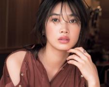 ブラウンチークで一気に旬顔♡ 今年の秋はグラデーションチークをマスターしよう！