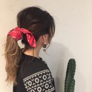 髪の毛がロングならバリエーションがいっぱい！カンタンに見えないアレンジ集