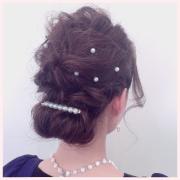 結婚式にふさわしいヘアアクセサリーはどれ？セルフセットの仕方もご紹介♪
