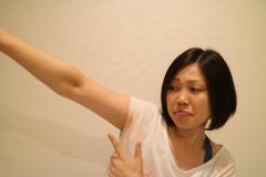 「ガチガチ二の腕」だと痩せない！？ギュッと締まった腕の育て方